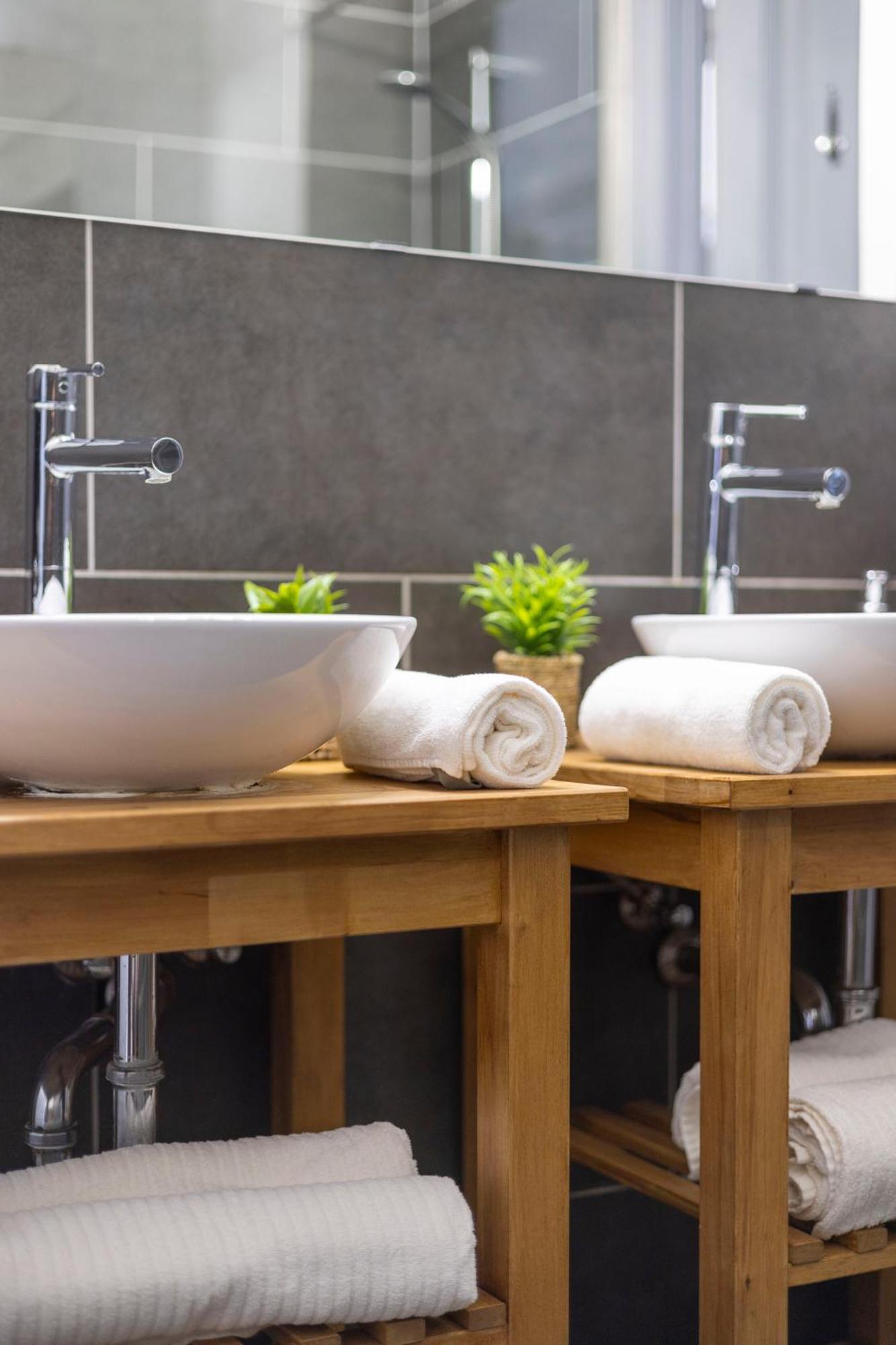 Apartament Charming & Cozy Stylish In The Heart Of *